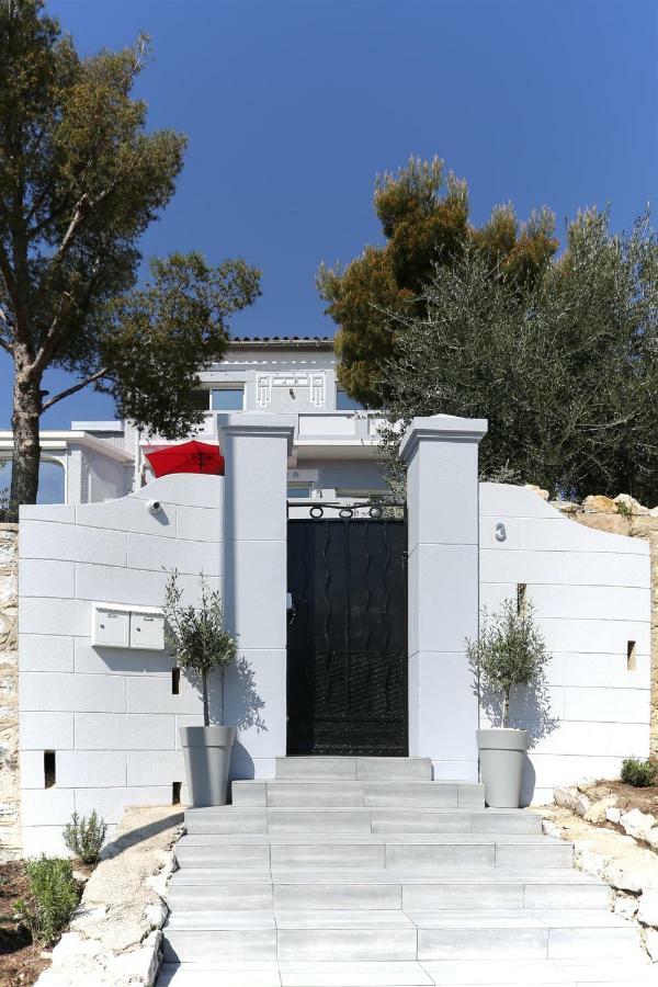 SunRise Cassis Exterior foto